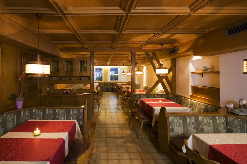 Residence Bar Pizzeria Sylvanerhof Natz-Schabs Buitenkant foto